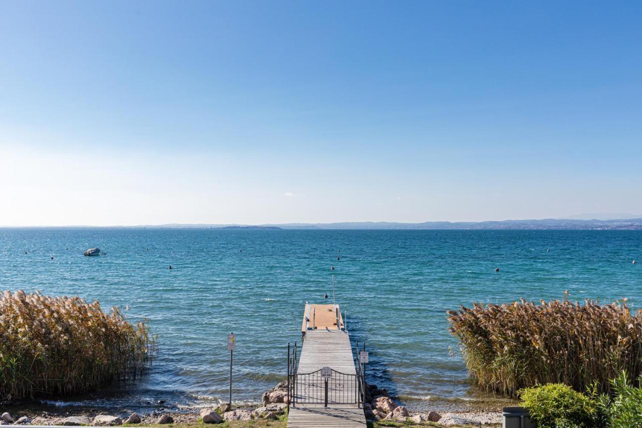 Locanda Le Palafitte Бардолино Экстерьер фото