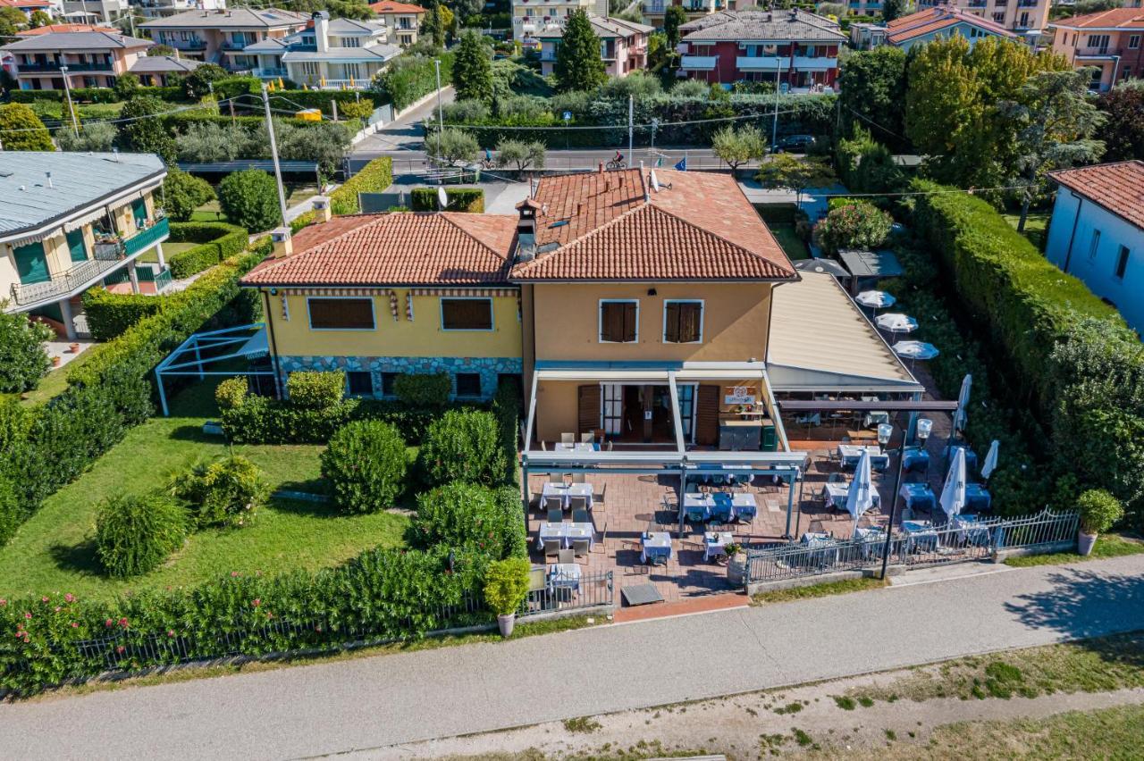 Locanda Le Palafitte Бардолино Экстерьер фото